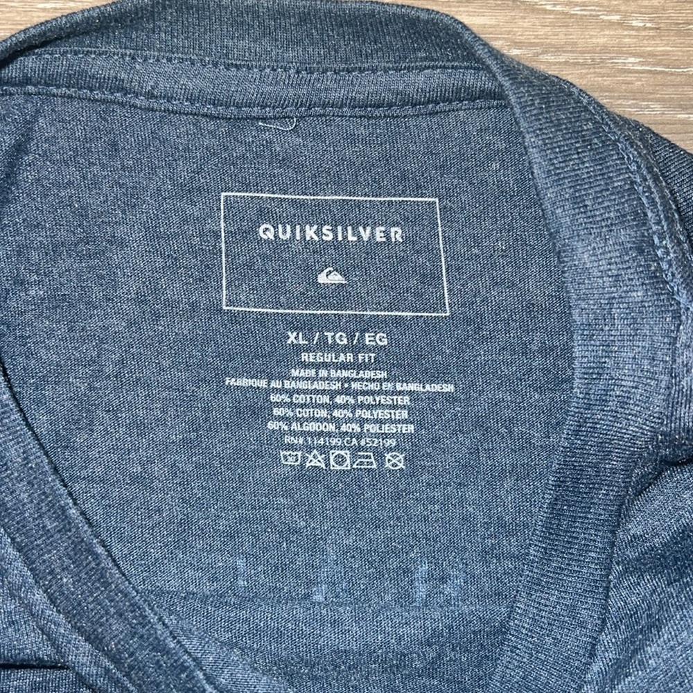 Quiksilver Men's Blue T-Shirt - Picture 3 of 4